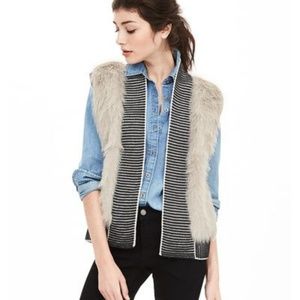 Women's Natural Faux-fur Trim Open Sweater Vest